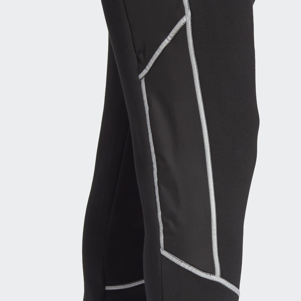 Adidas Calças em Fleece Essentials. 6