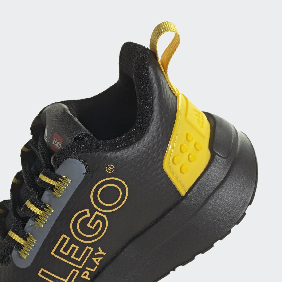 Adidas Zapatilla adidas Racer TR x LEGO®. 9 Adidas Zapatilla adidas Racer TR x LEGO®. 9