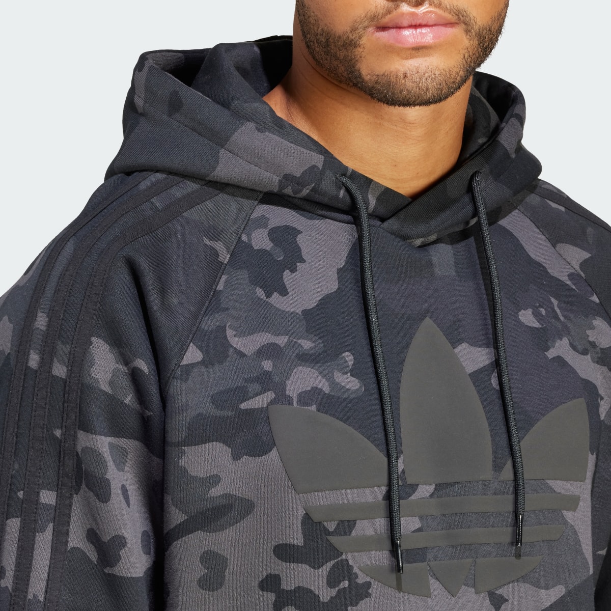 Adidas Sudadera con capucha Camo. 6