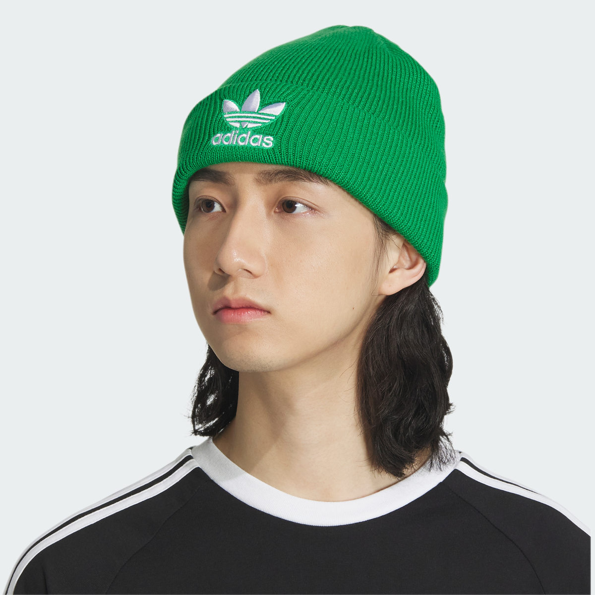 Adidas Trefoil Beanie. 4