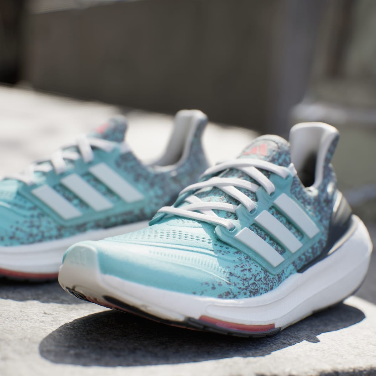 Adidas Scarpe Ultraboost Light. 7