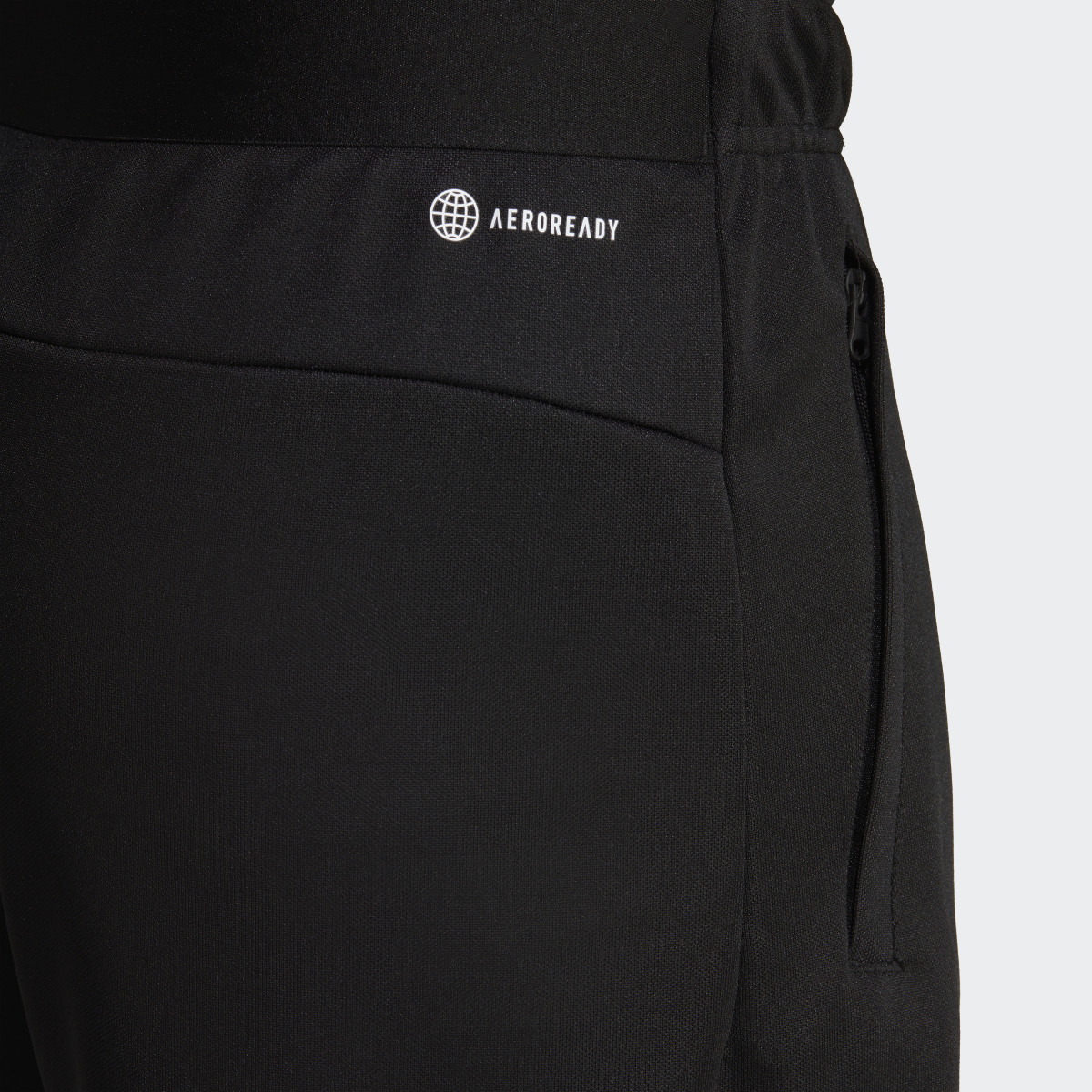 Adidas Short da allenamento Train Essentials Seasonal. 5