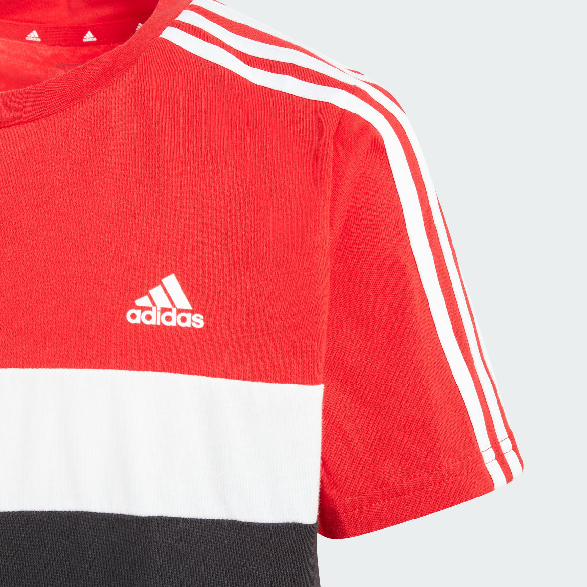 Adidas Playera Tiberio 3 Franjas Colorblock de Algodón para Niños. 5