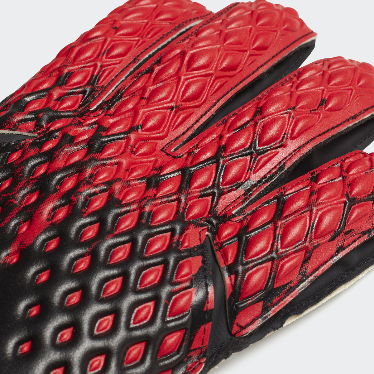 Adidas Predator 20 MTC Fingersave Gloves. 5