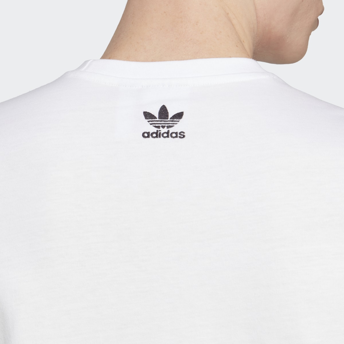 Adidas Graphics New Age T-Shirt. 7