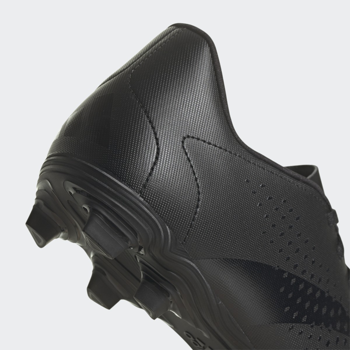 Adidas Chaussure Predator Accuracy.4 Multi-surfaces. 10