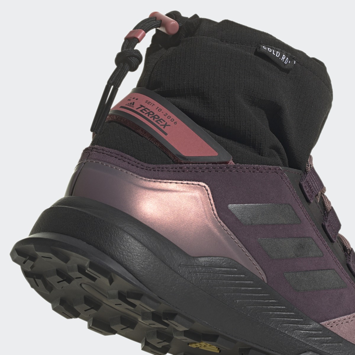 Adidas Scarpe da hiking Terrex Hikster Mid COLD.RDY. 9