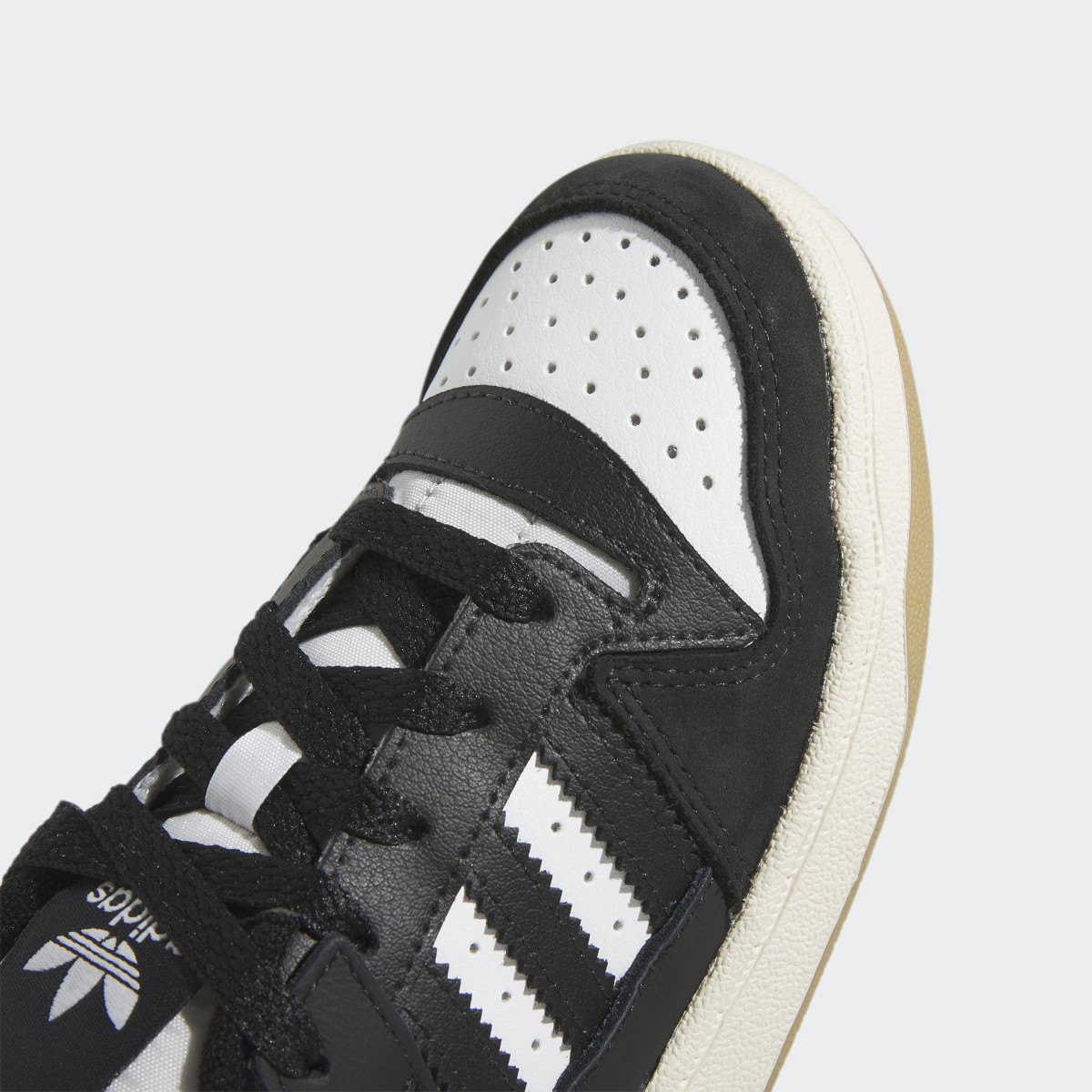 Adidas Forum Low Shoes. 9