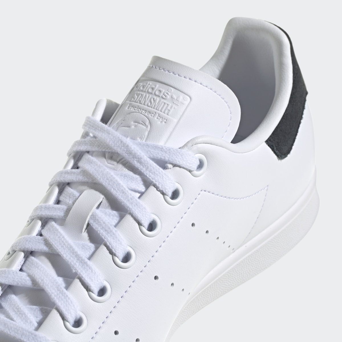 Adidas Stan Smith Shoes. 4