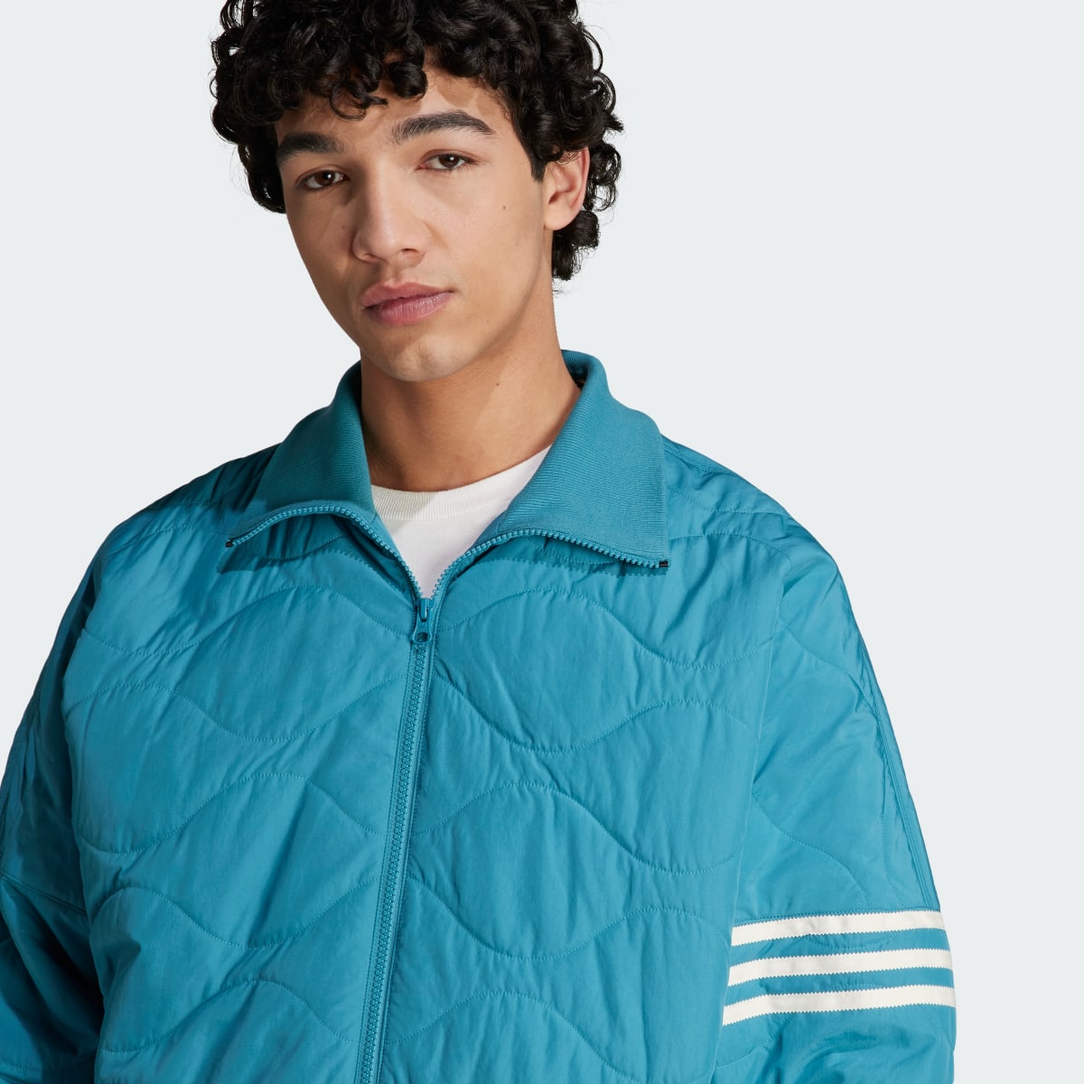 Adidas Adicolor Neuclassics Jacket. 7