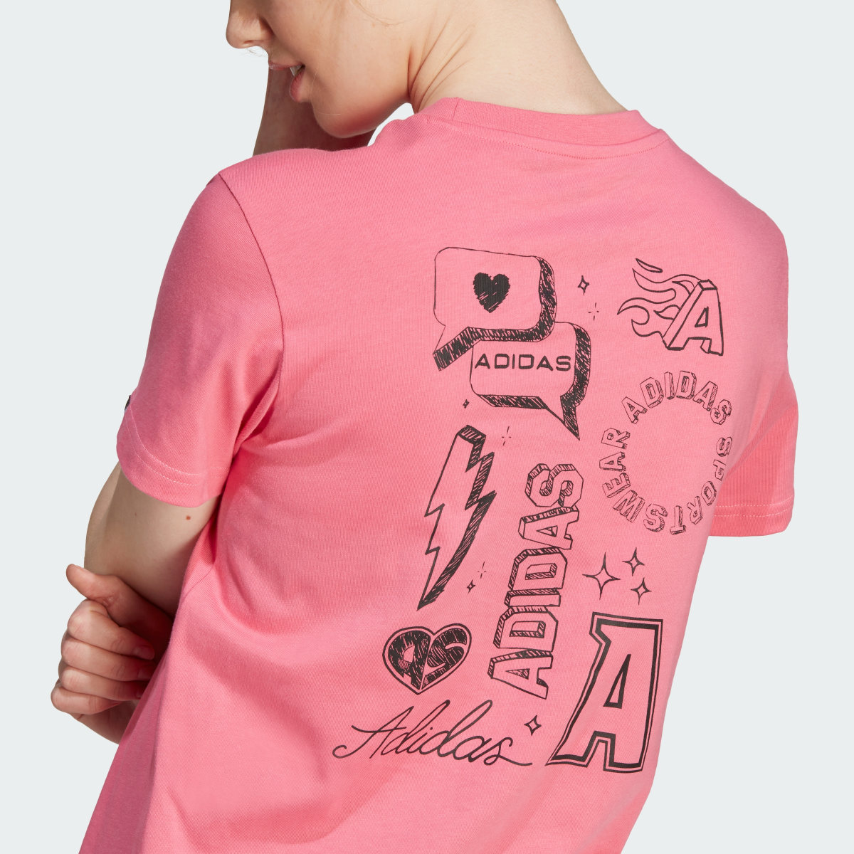 Adidas Playera Brand Love Estampada. 7