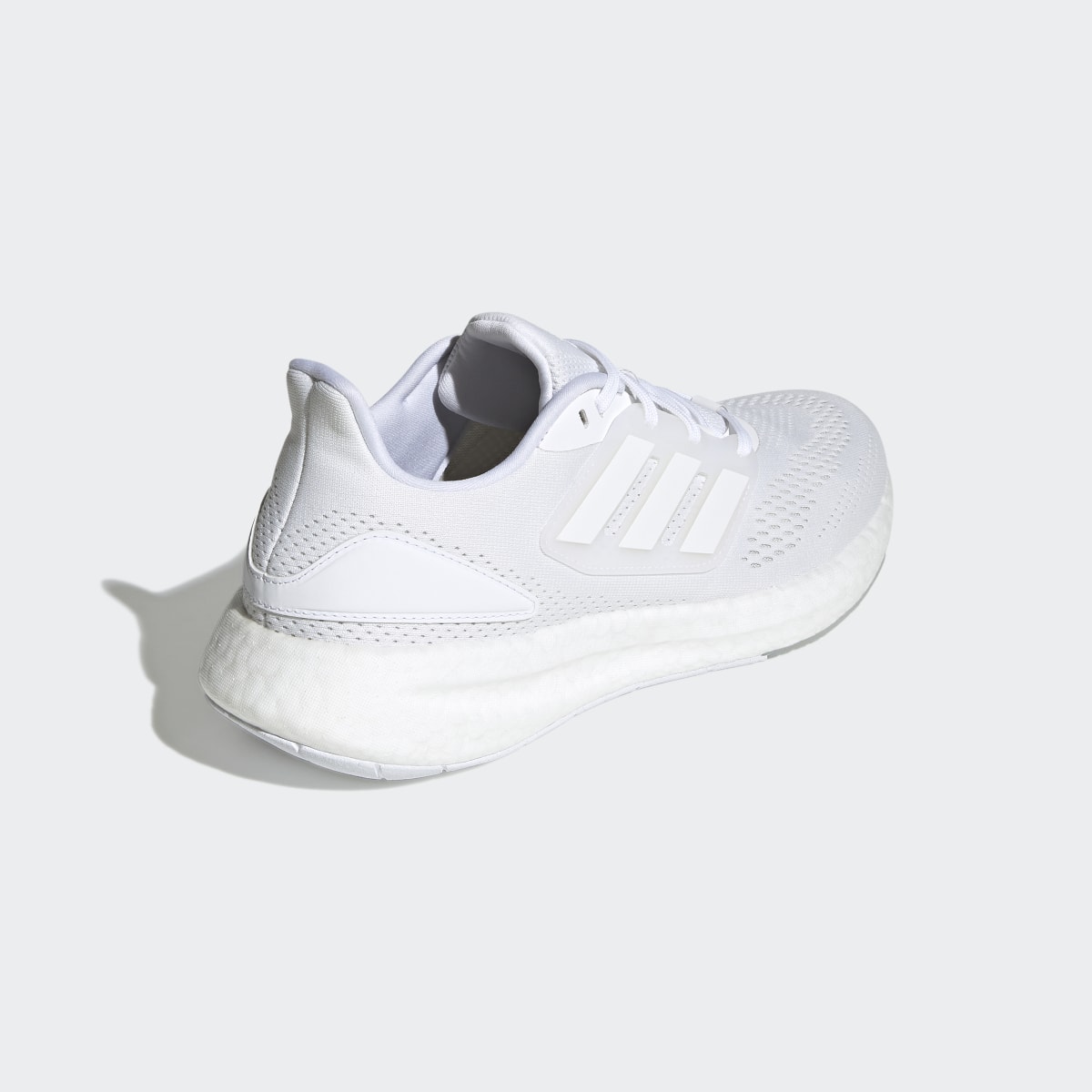 Adidas Pureboost 22 Laufschuh. 6