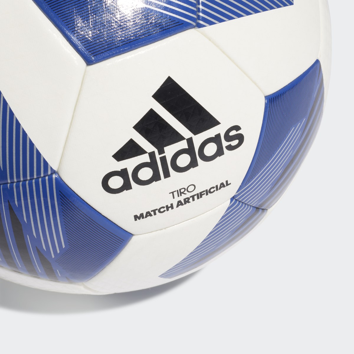Adidas Bola Tiro League – Piso sintético. 4