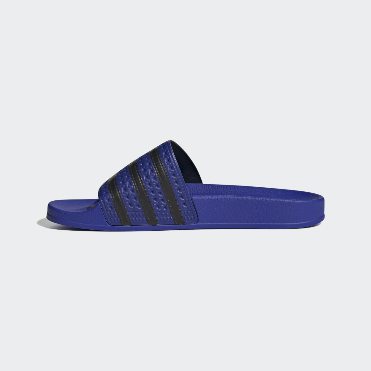 Adidas Adilette Slides. 7