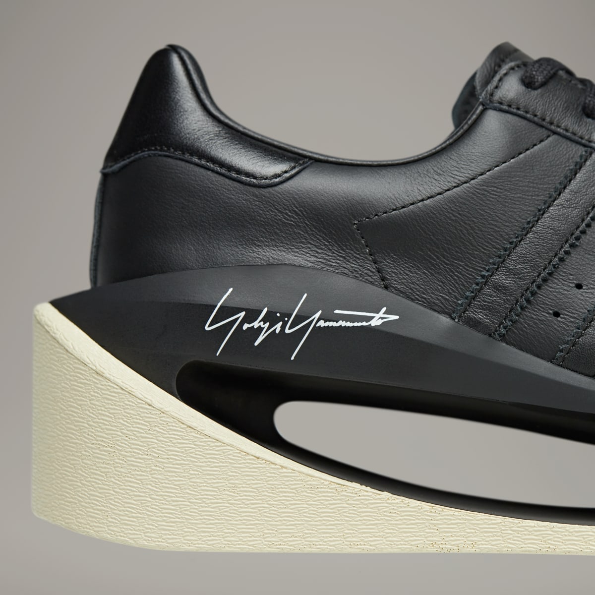 Adidas Y-3 Gendo Superstar Shoes. 10