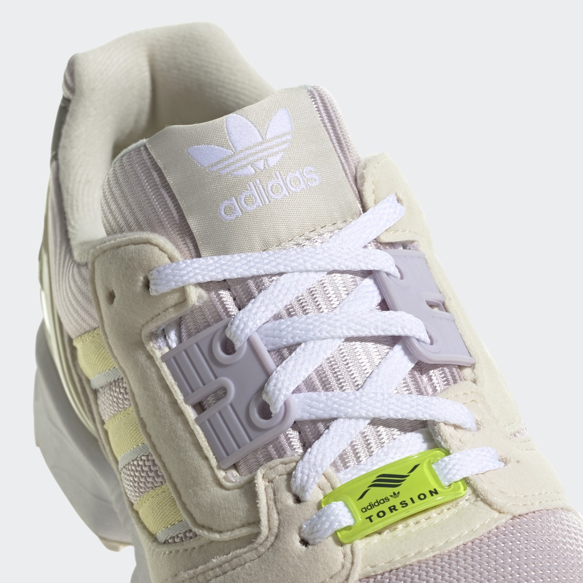 Adidas Chaussure ZX 8000. 9