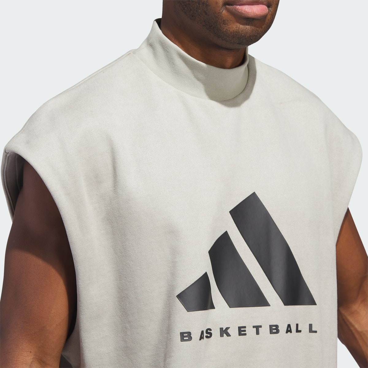 Adidas Sweat-shirt de basketball sans manches en suède. 6