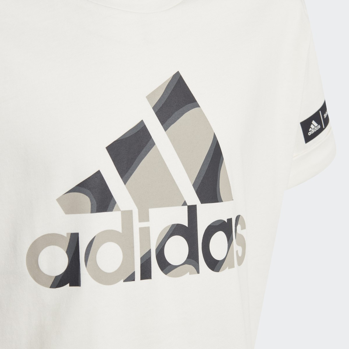 Adidas Graphic Tişört. 4