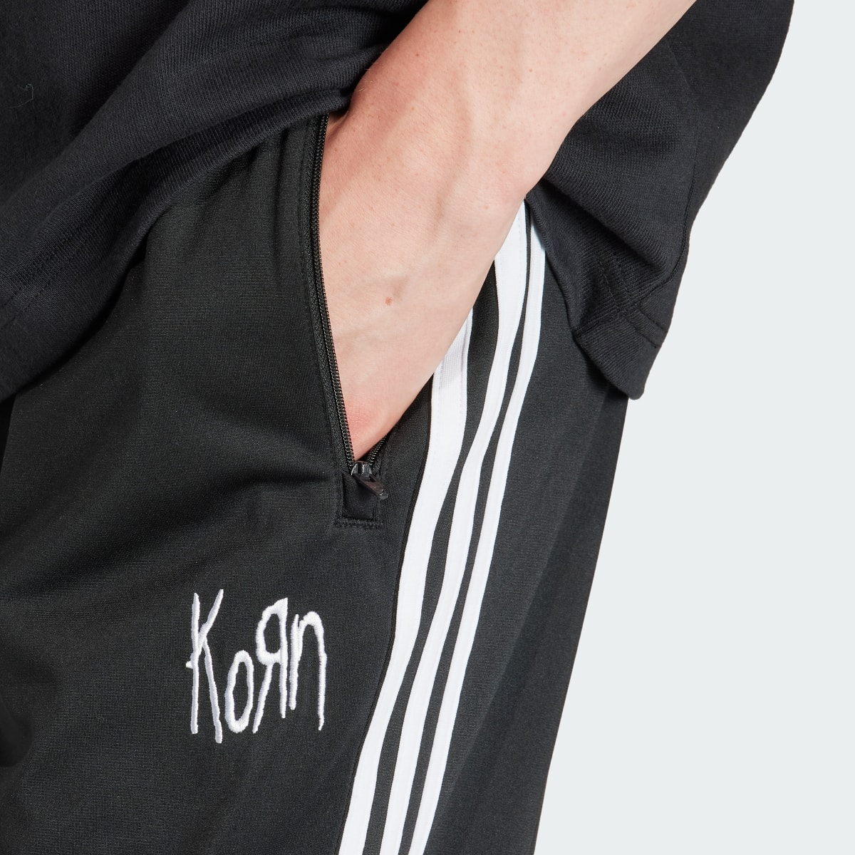 Adidas TRACK PANT KORN. 5