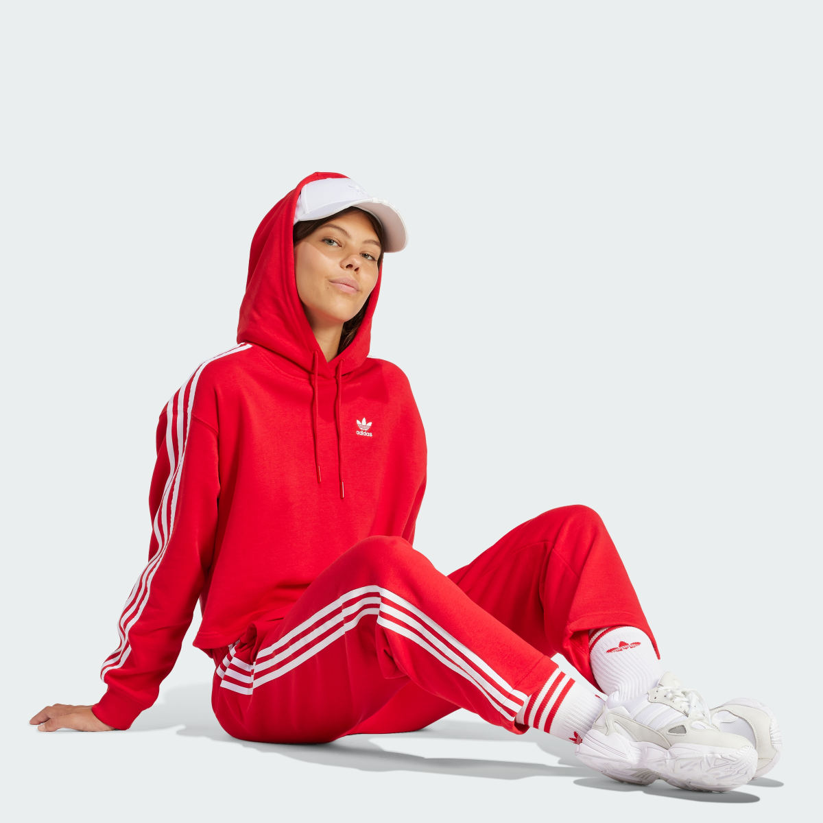 Adidas Adicolor 3-Stripes Short Hoodie. 4