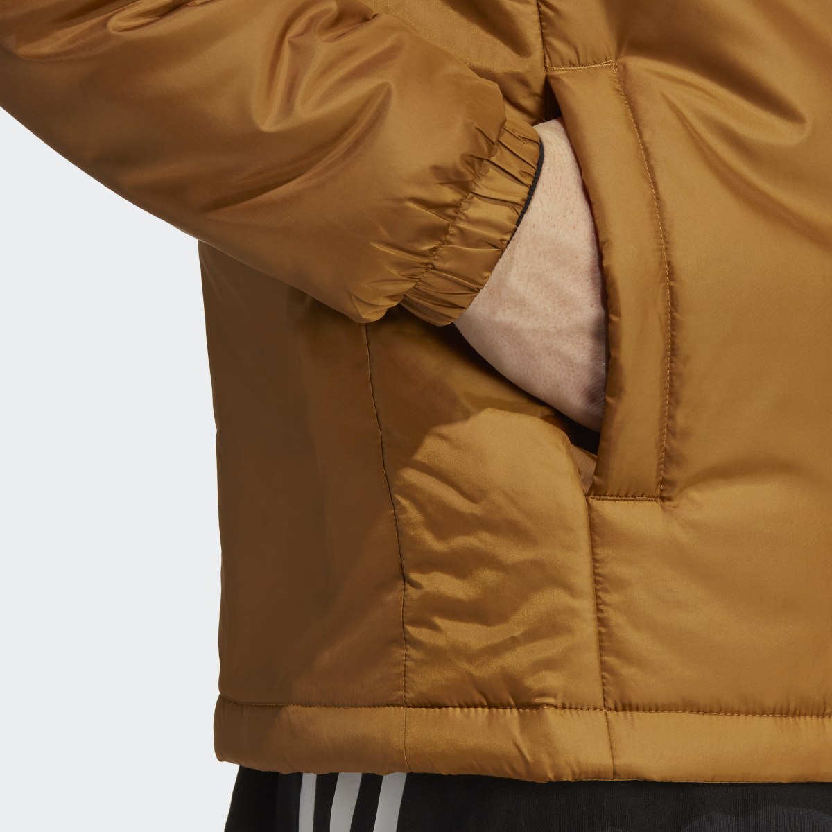 Adidas Essentials Insulated Hooded Jacket. 6
