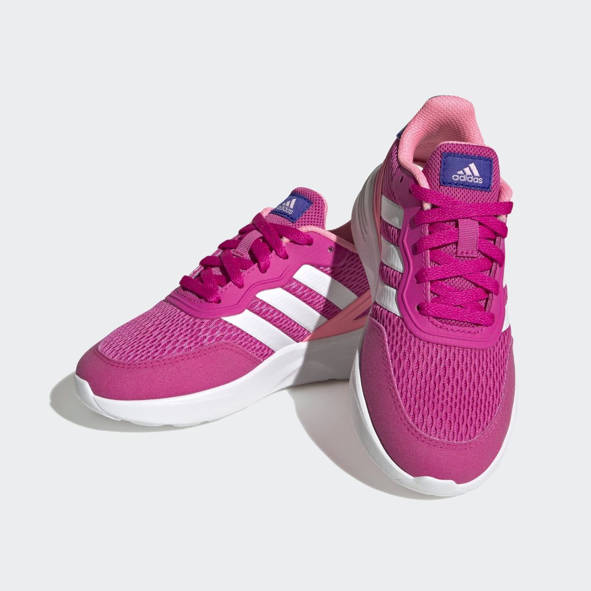 Adidas Chaussure de running à lacets Nebzed Lifestyle. 5