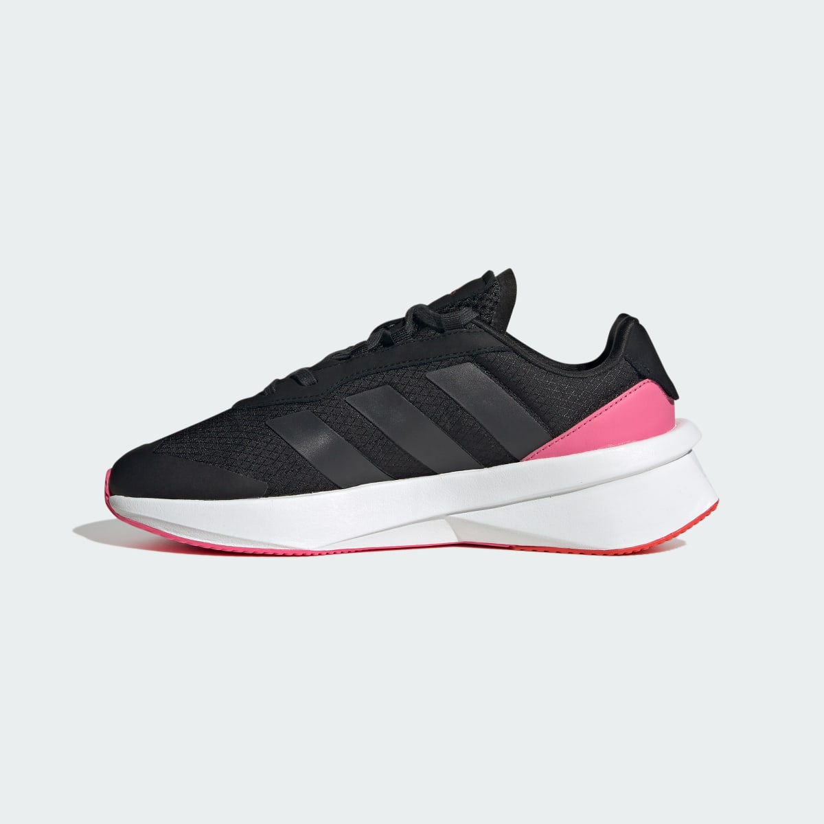 Adidas Chaussure Heawyn. 7