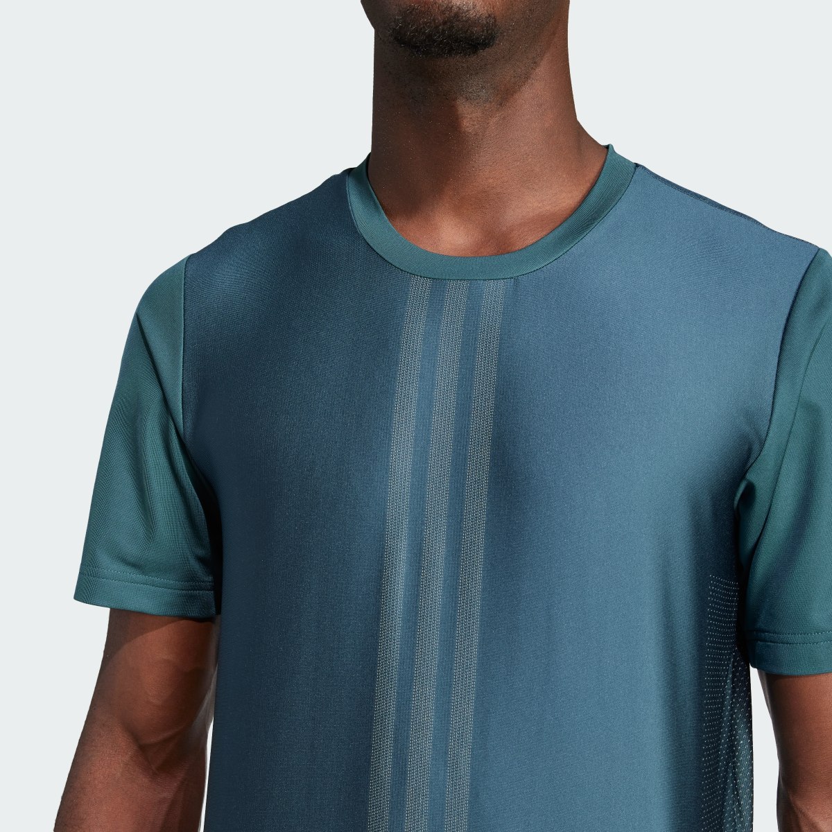 Adidas T-shirt HIIT Workout 3-Stripes. 6