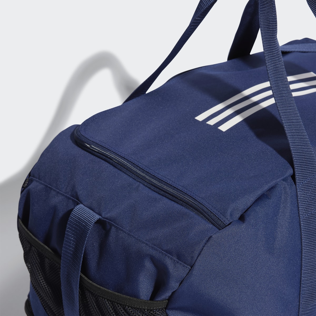 Adidas Bolsa de deporte grande Tiro League. 7