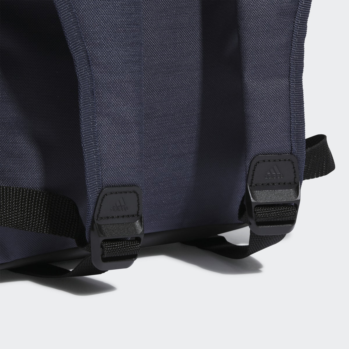 Adidas Essentials Linear Rucksack. 6