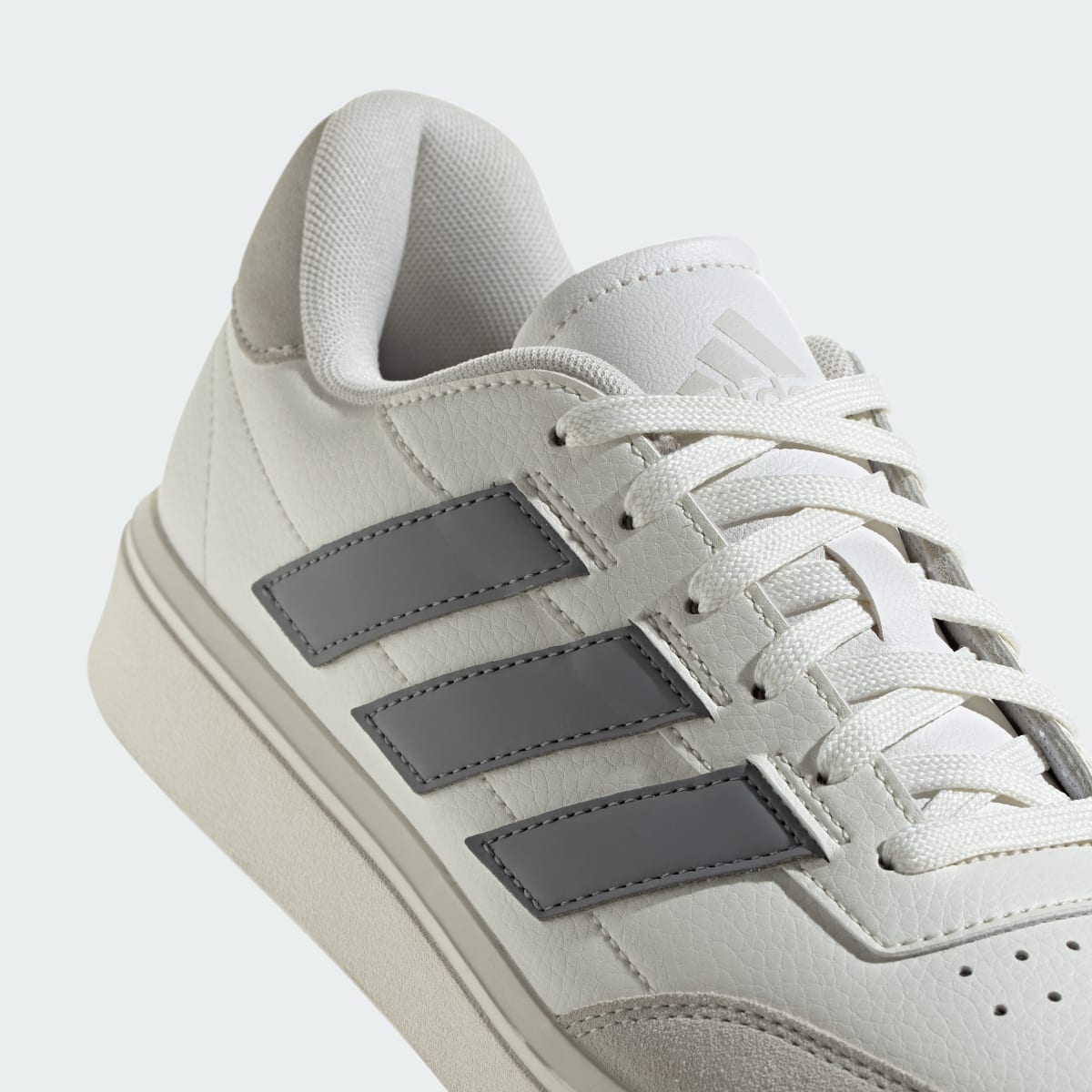 Adidas Tenis Courtblock. 9