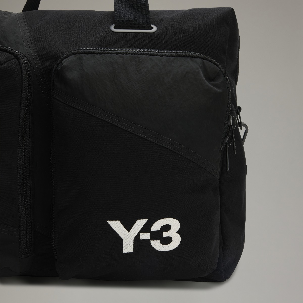 Adidas Y-3 HOLDALL. 6