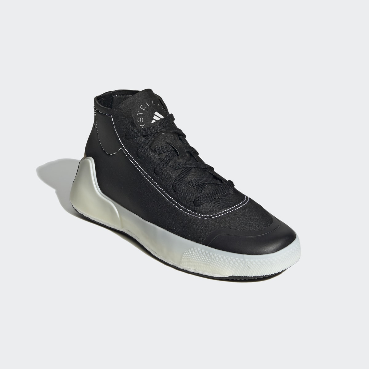 Adidas by Stella McCartney Treino Mid-Cut Shoes. 17