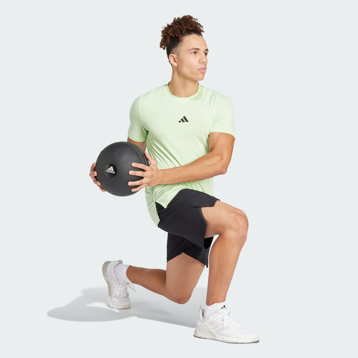 Adidas T-shirt Designed for Training Workout. 4