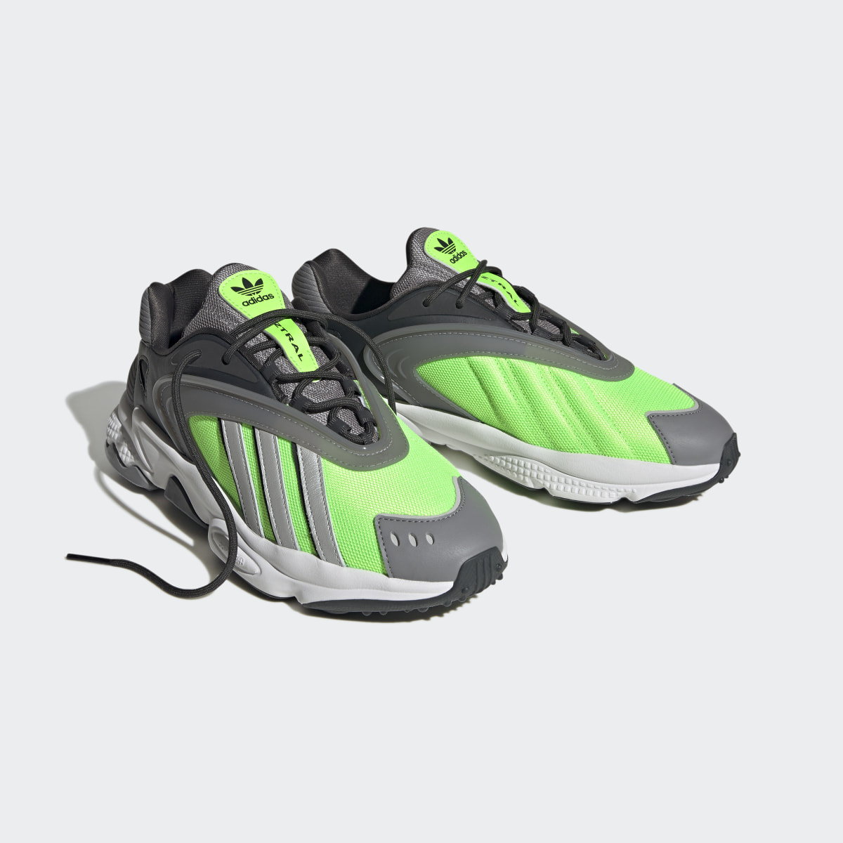 Adidas Oztral Schuh. 5