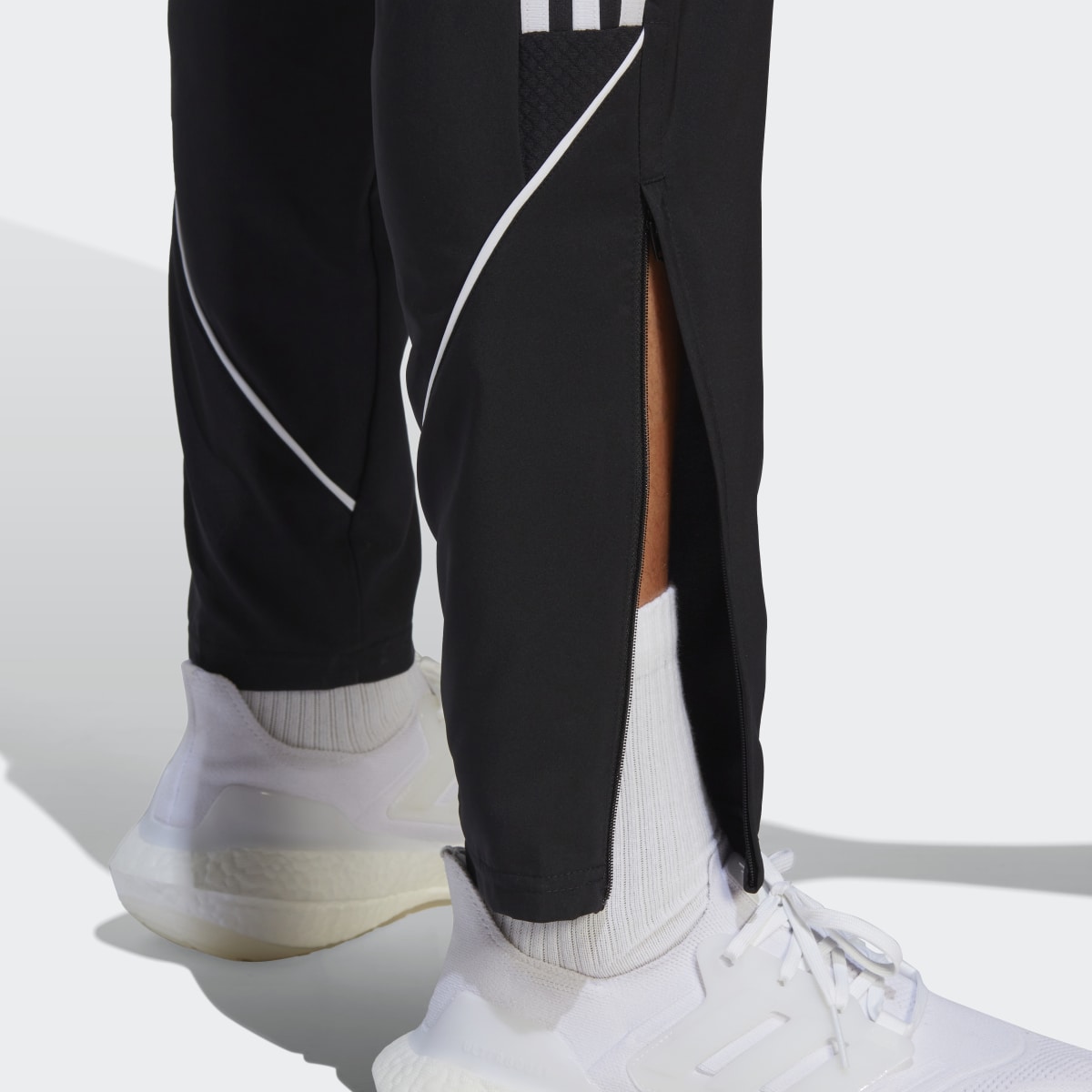 Adidas Tiro 23 League Woven Tracksuit Bottoms. 6