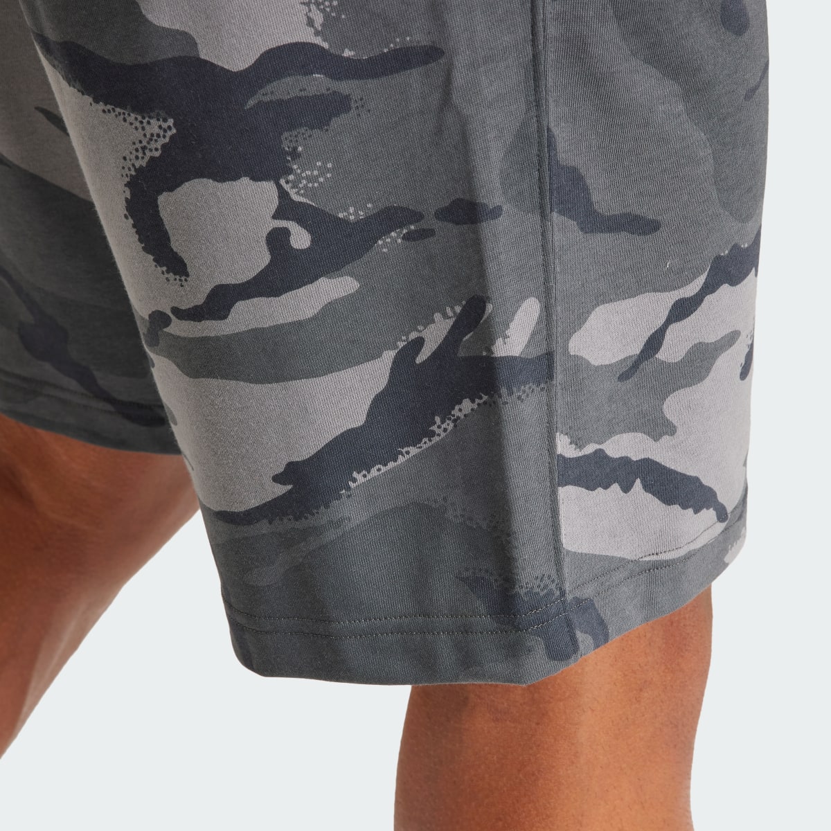 Adidas Shorts Seasonal Essentials Camouflage. 6