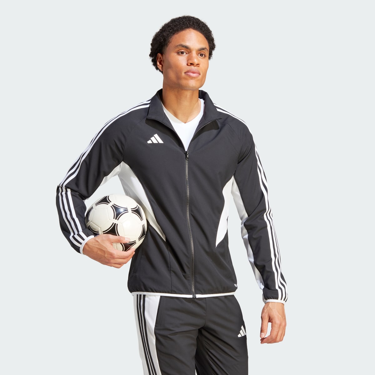 Adidas Tiro 23 Competition Anthem Jacket. 4