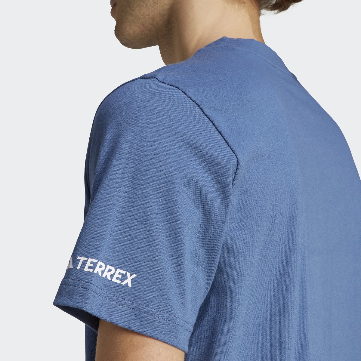 Adidas Playera Pocket Terrex Estampada. 7