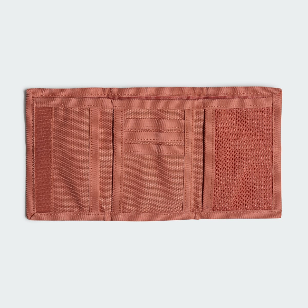 Adidas Essentials Wallet. 4