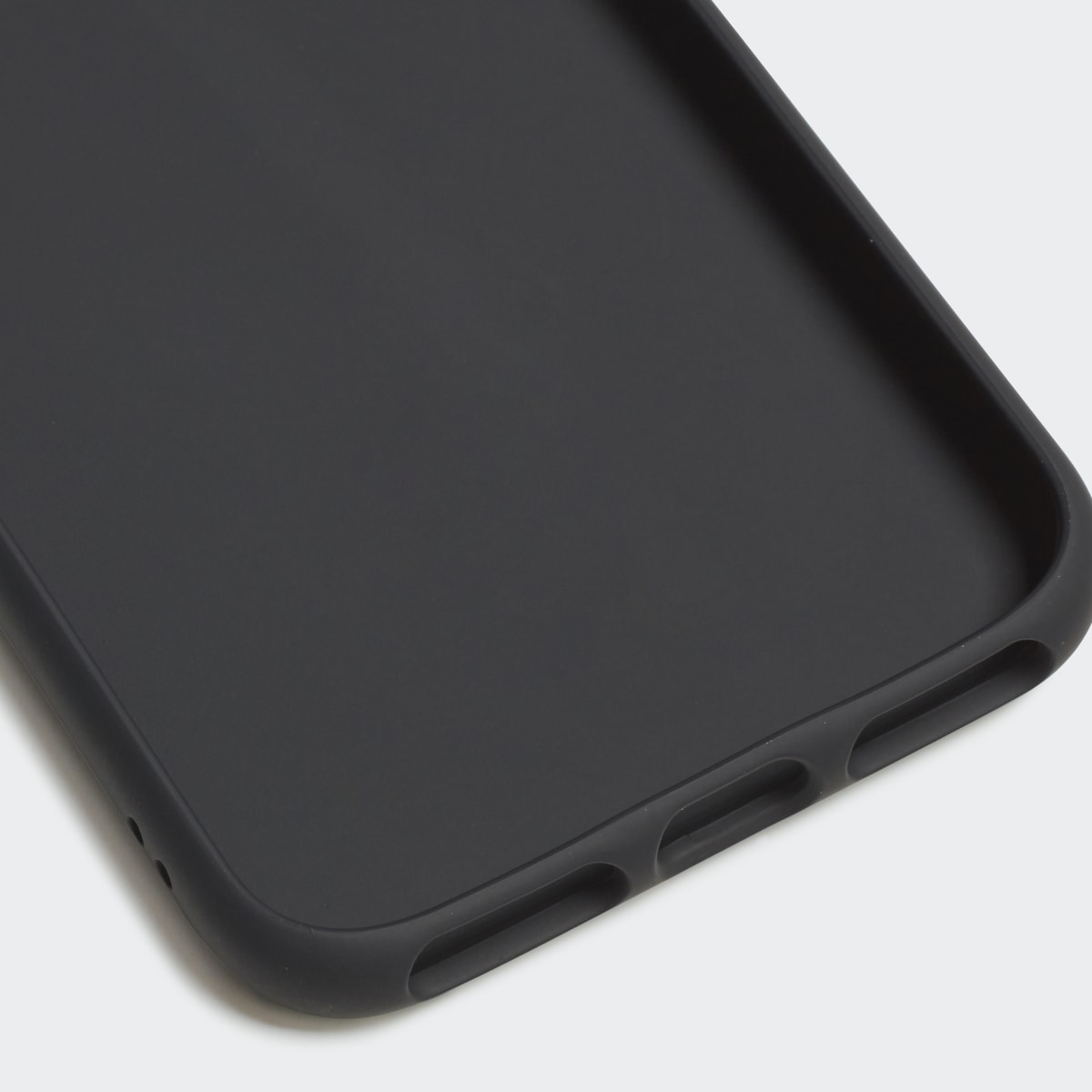 Adidas Capa Moldada – iPhone 8. 3