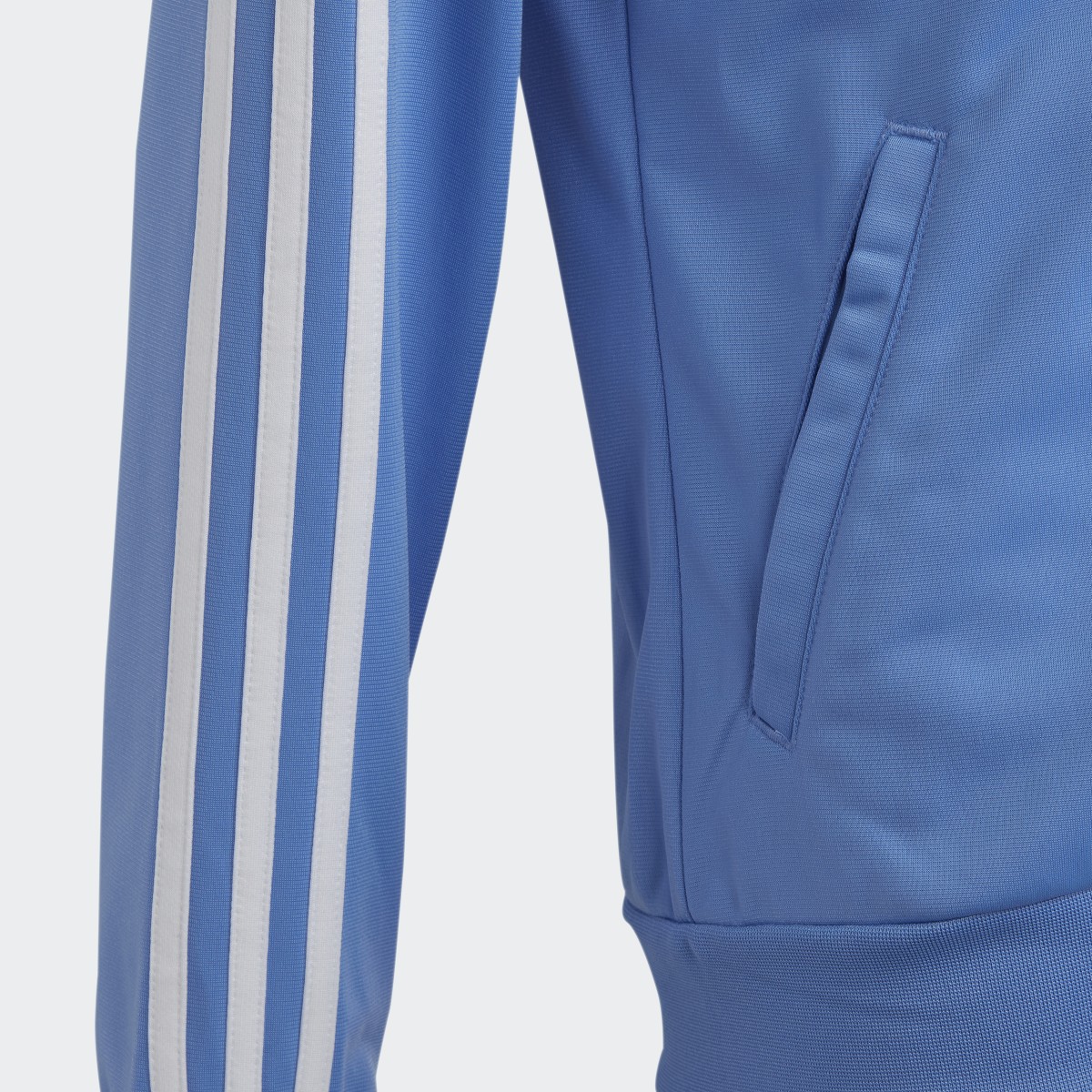 Adidas Conjunto Essentials 3 Franjas. 7