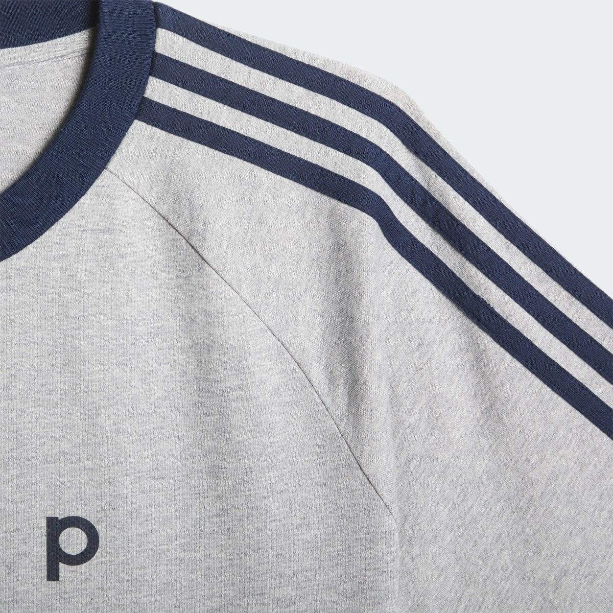 Adidas T-shirt classique Pop. 6