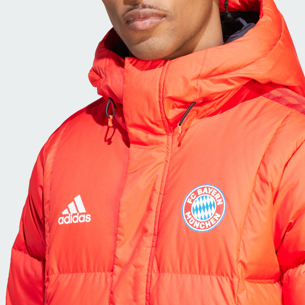 Adidas Abrigo de plumón FC Bayern DNA. 6