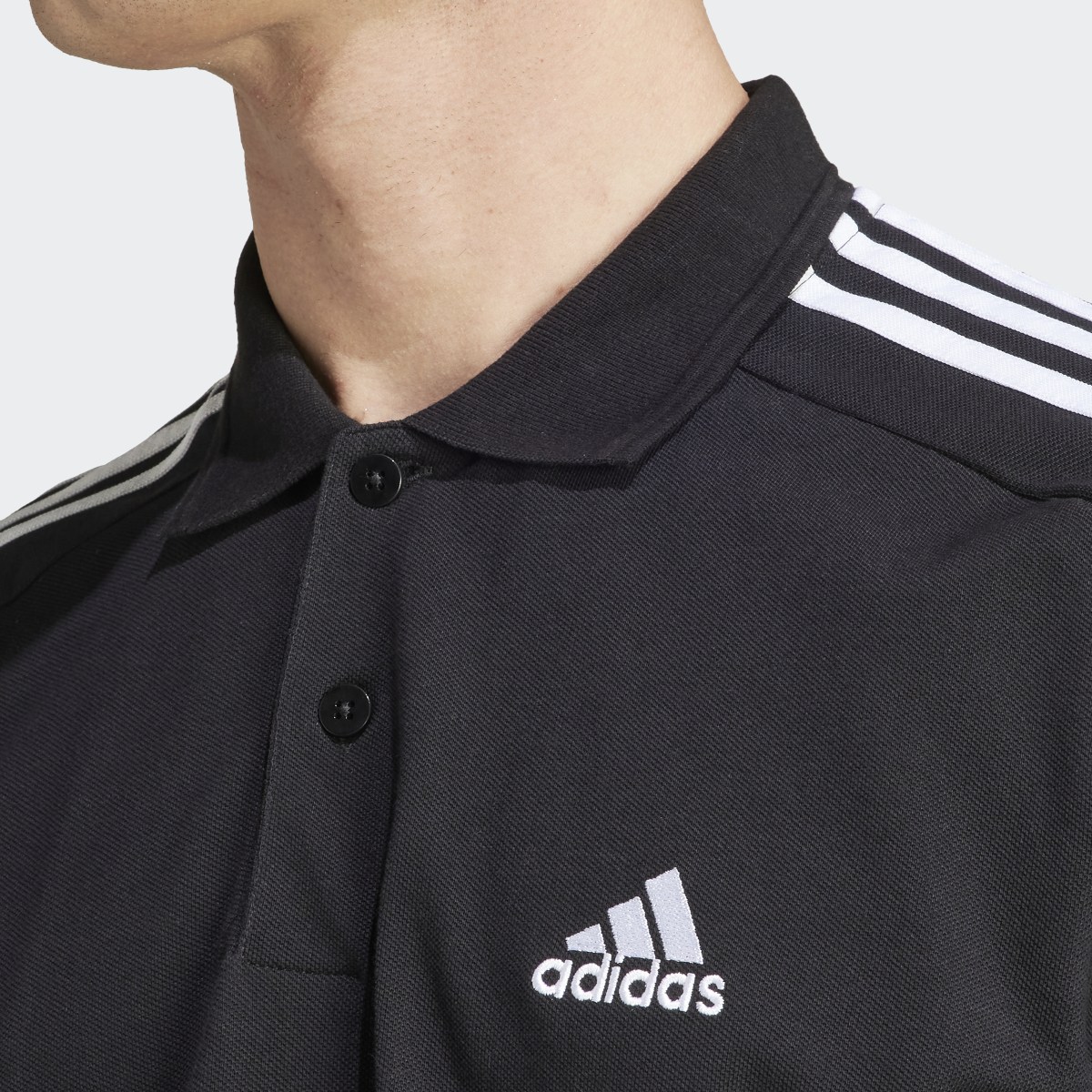 Adidas Essentials Piqué Embroidered Small Logo 3-Stripes Polo Tişört. 7