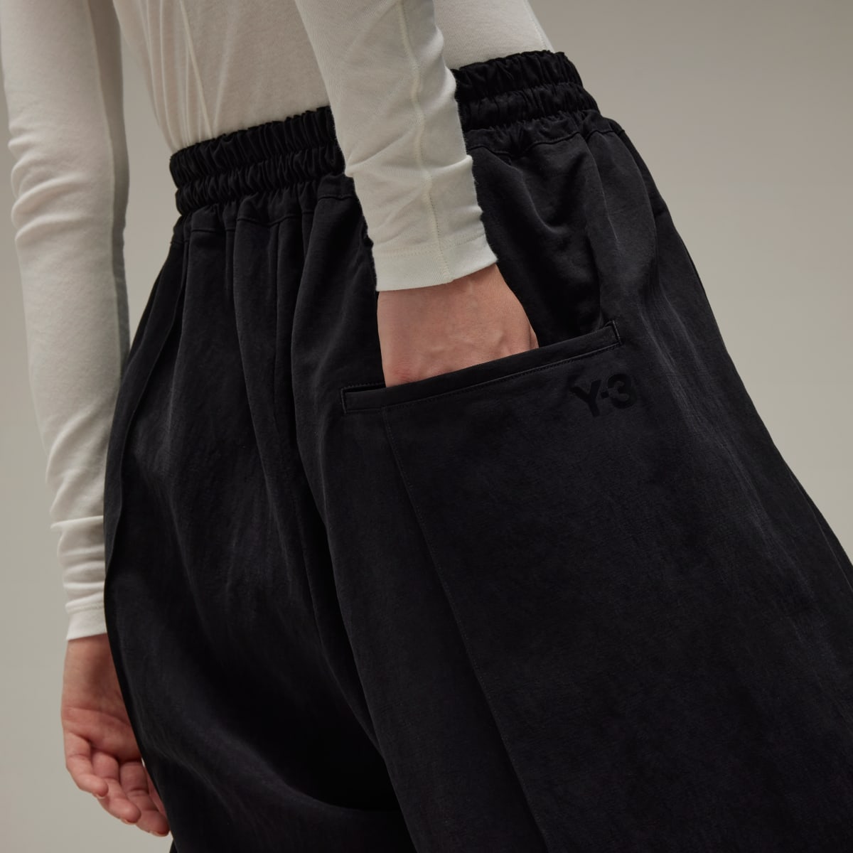 Adidas Y-3 Crinkle Twill Wide Leg Trousers. 6