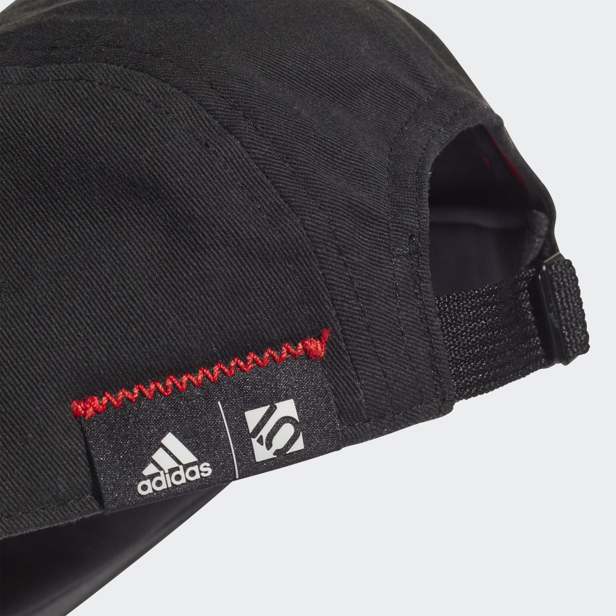 Adidas Cappellino Five Ten Five-Panel. 6