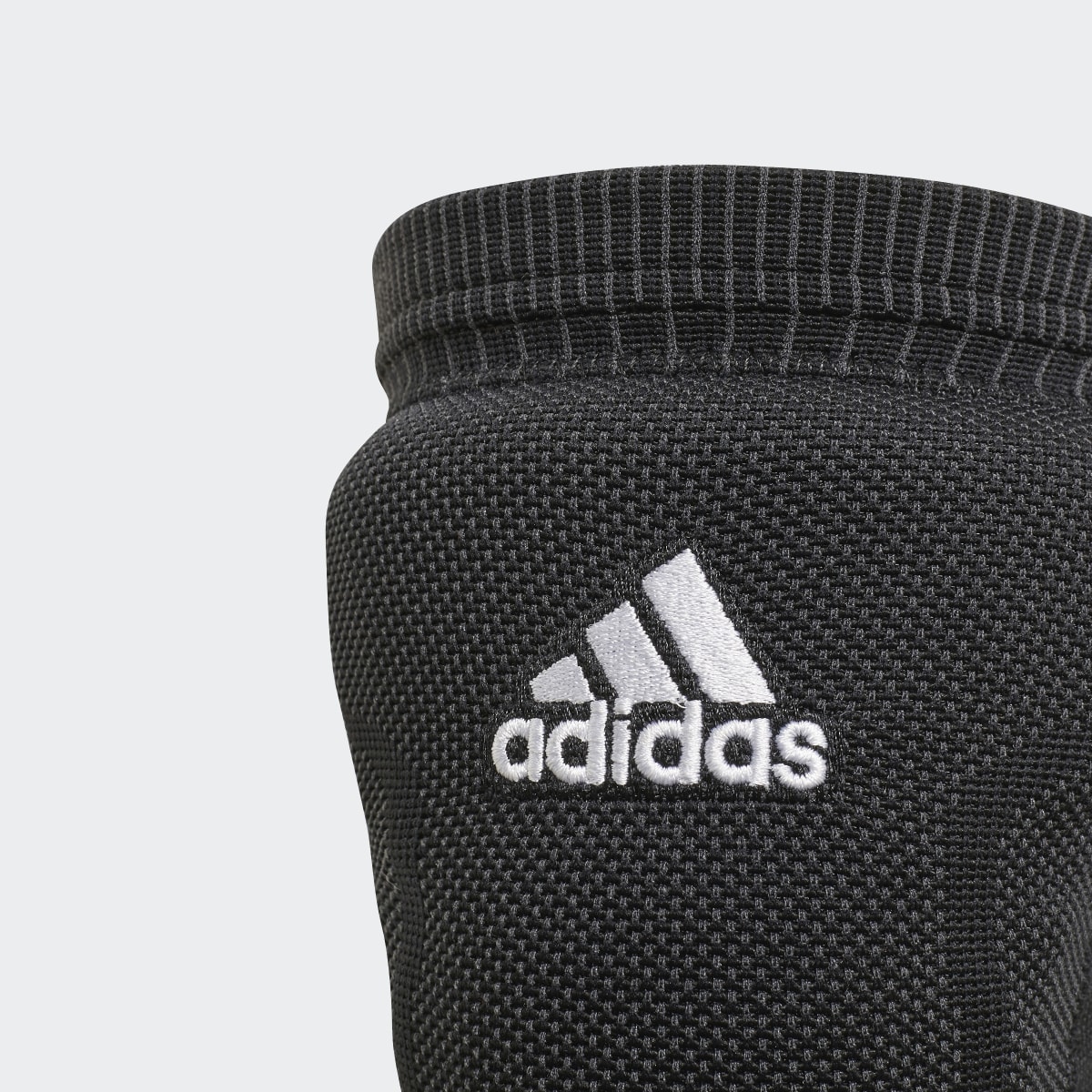 Adidas Primeknit Volleyball Kneepads. 5