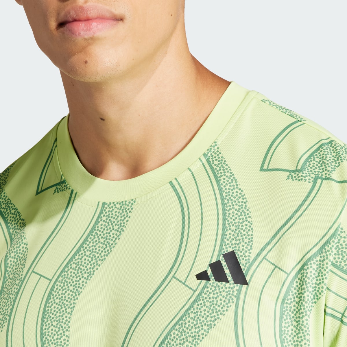 Adidas Playera Club para Tenis Estampada. 6