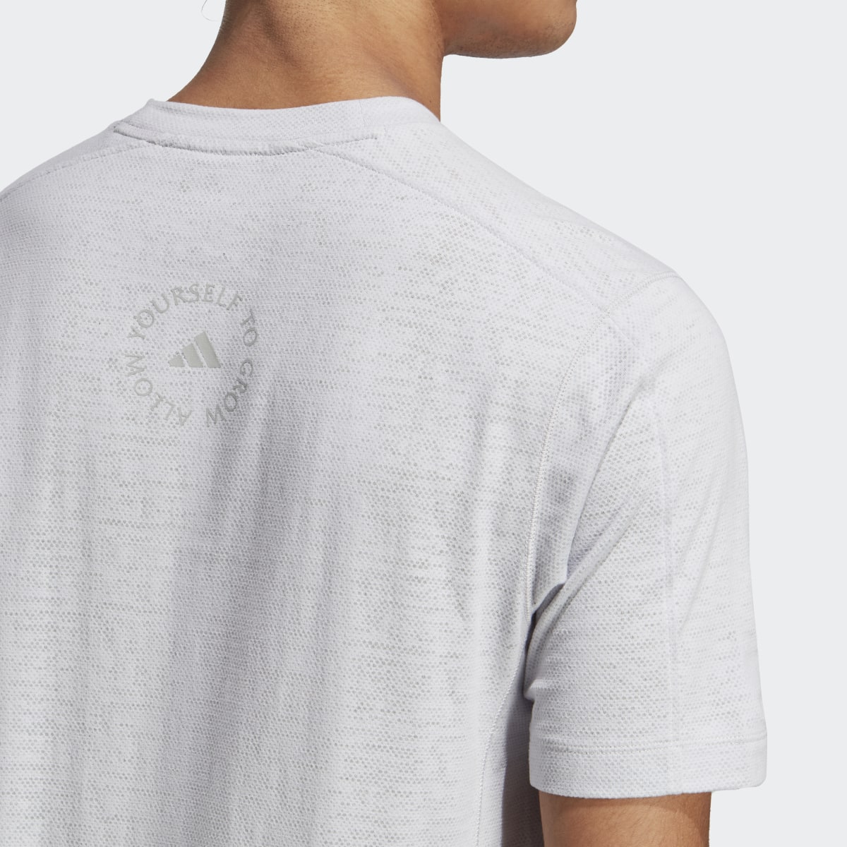 Adidas T-shirt de Ioga. 7